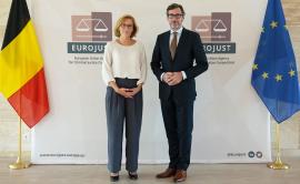 Ms Ine Van Wymersch, Belgian Drug Commissioner with Mr Boštjan Škrlec, Vice-President of Eurojust